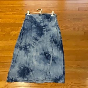 Cotton Candy tie dye skirt with slit size small